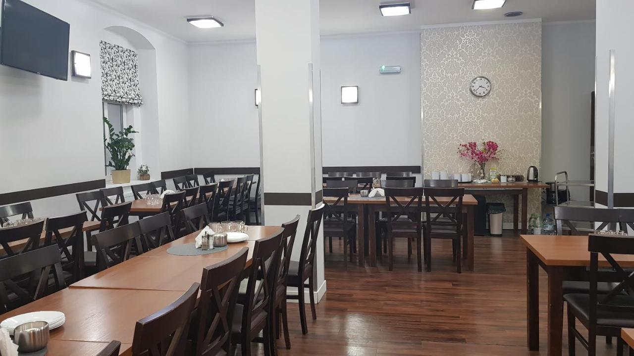 Hotel Sloneczna à Międzygórze Extérieur photo