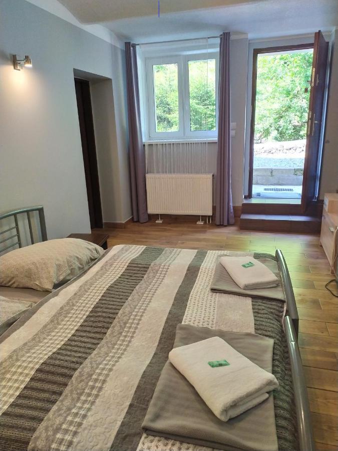 Hotel Sloneczna à Międzygórze Extérieur photo